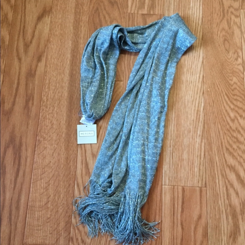 Merona silver/grey scarf with fringe ends NWT